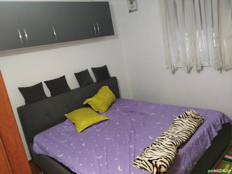 Apartament cu 3 camere decomandat în Autogară