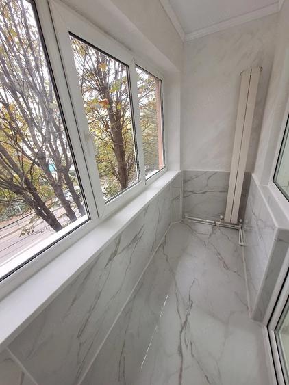 Apartament cu 3 camere semidecomandat în Tomis Nord