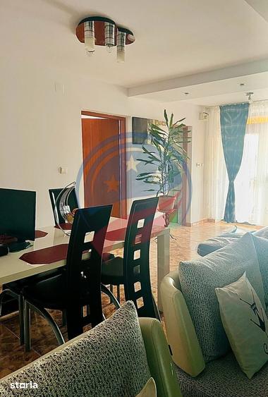 Apartament cu 3 camere în Craiovița Nouă