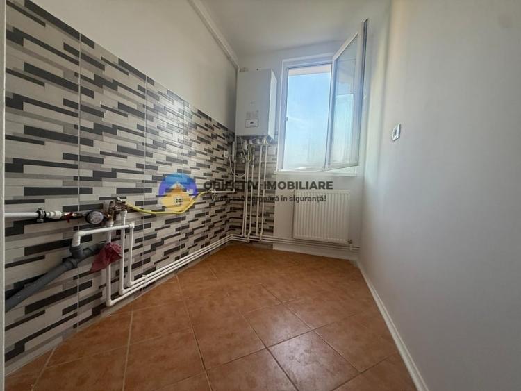 Apartament cu 2 camere semidecomandat în Dărmănești