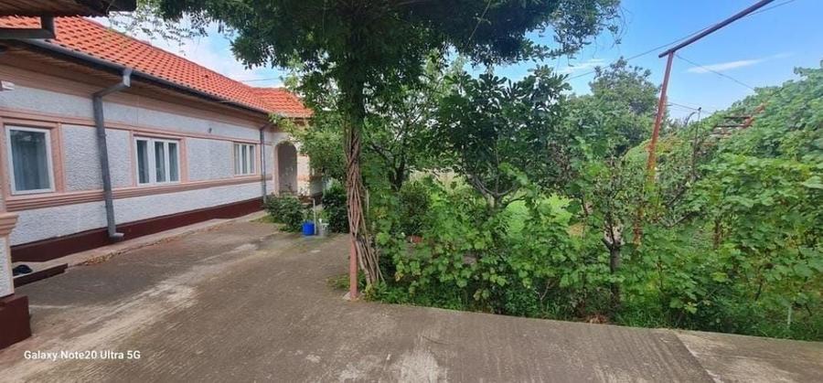 Casă cu 4 camere în Zilișteanca
