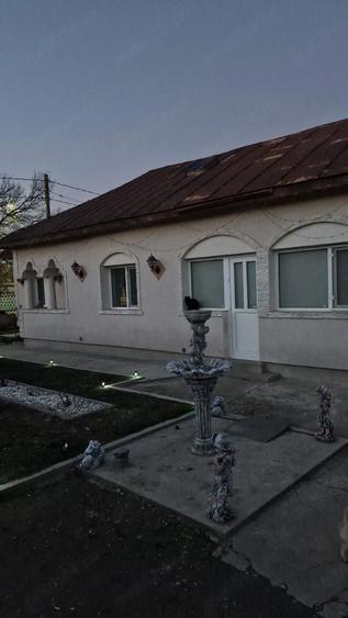 Casă cu Teren 500 Mp în Mihai Vodă