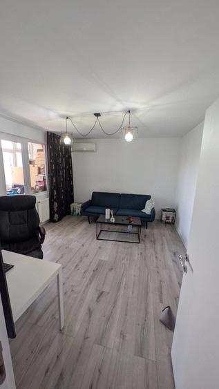 Apartament cu 2 camere decomandat în Camil Ressu