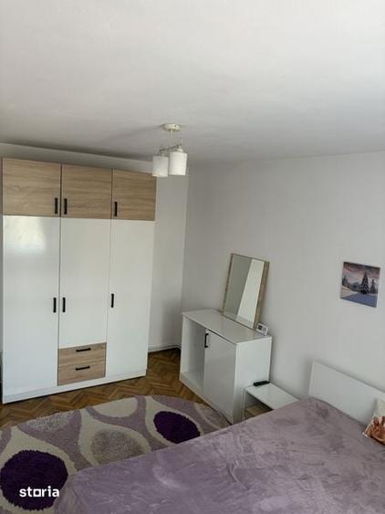 Apartament cu 2 camere decomandat în Calea București