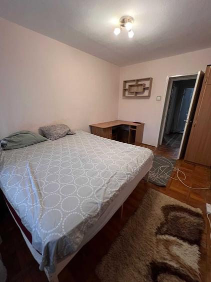 Inchiriez apartament 2 camere - 3