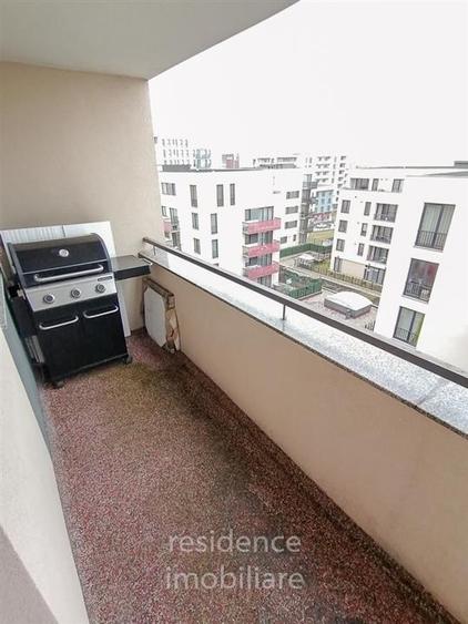 Apartament cu 2 camere semidecomandat, mobilat în Andrei Mureșanu