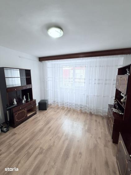 Apartament cu 4 camere în Ultracentral