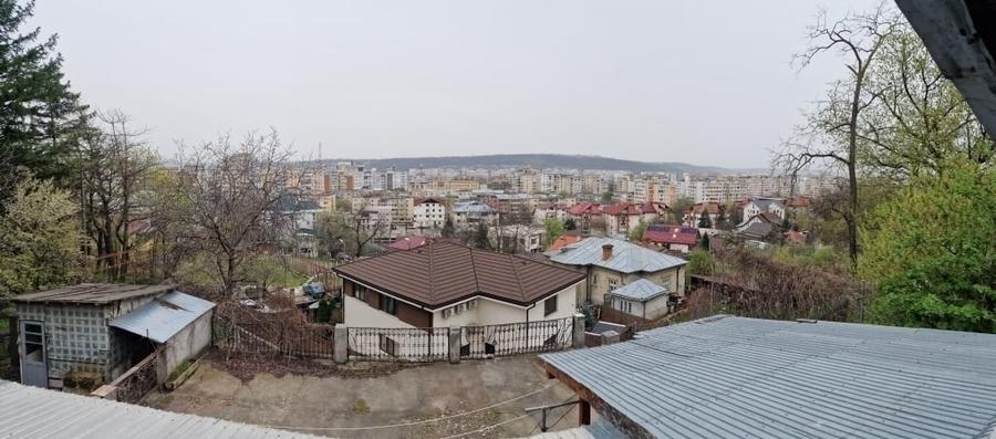 Casă individuală cu 4 camere în Păcurari