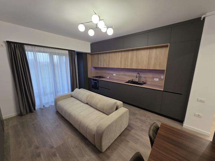 Apartament cu 2 camere decomandat, mobilat în Aviației