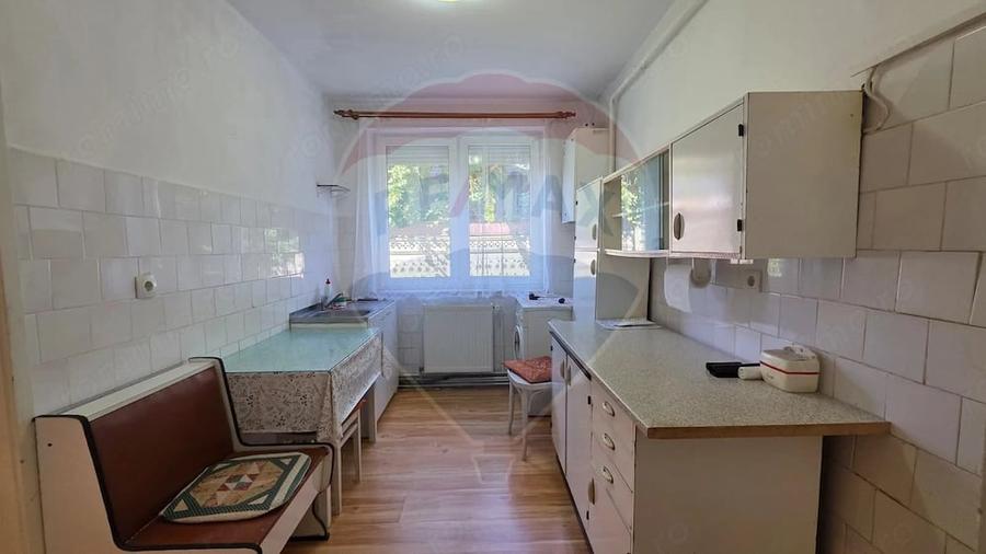 Apartament 3 camere de vanzare- str. Sondorilor, Medias - 13