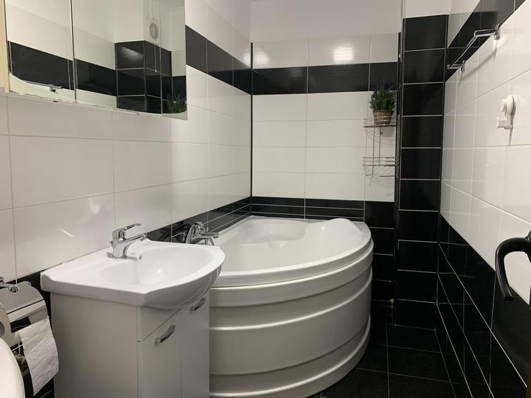 Apartament cu 2 camere decomandat în Brâncoveanu