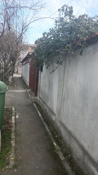 Casă cu 3 camere cu Teren 675 Mp în Central