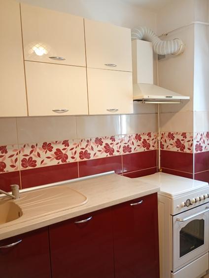 Apartament cu 2 camere decomandat în Dacia