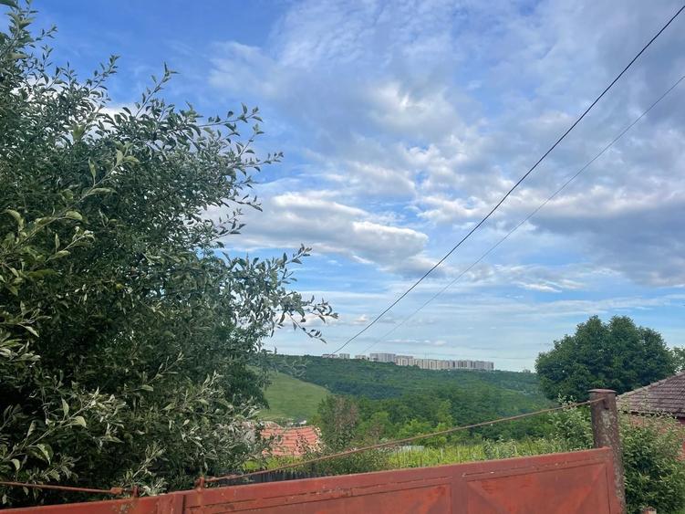 Teren de 2320 mp, în Frumoasa