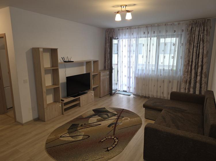 Apartament cu 2 camere decomandat în Trivale