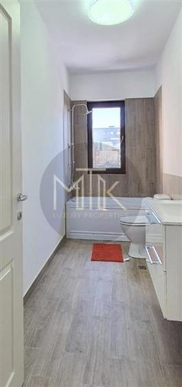 Apartament cu 4 camere decomandat, mobilat în Bucureștii Noi