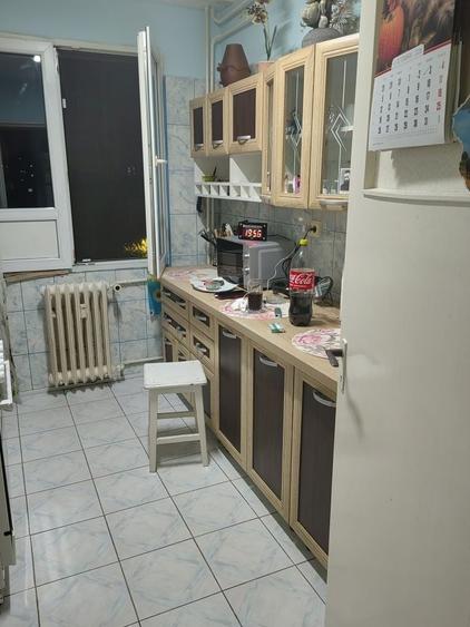 Apartament cu 2 camere semidecomandat, mobilat în 1 Decembrie 1918
