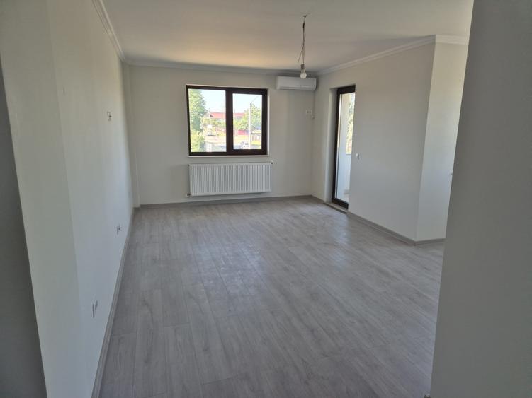 Apartament foarte spatios bloc 2024 totul nou! - 2
