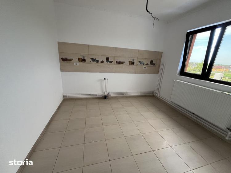 Exclusivitate! vila moderna P+M, 5 camere, Valu lui Traian! - 4
