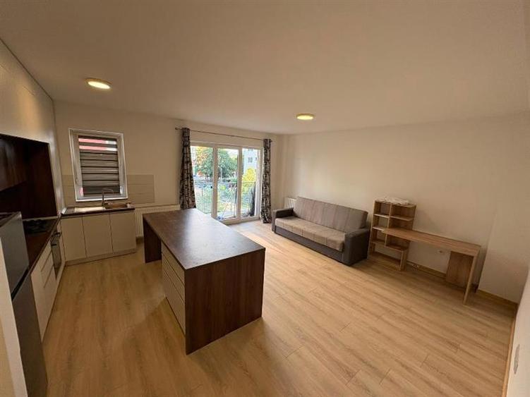 Inchiriem Apartament 2 Camere, Mobilat, Open Space, Tractorul-Maurer - 2