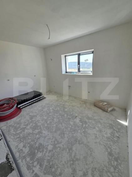 Casă cu 3 camere cu Teren 962 Mp în Nord