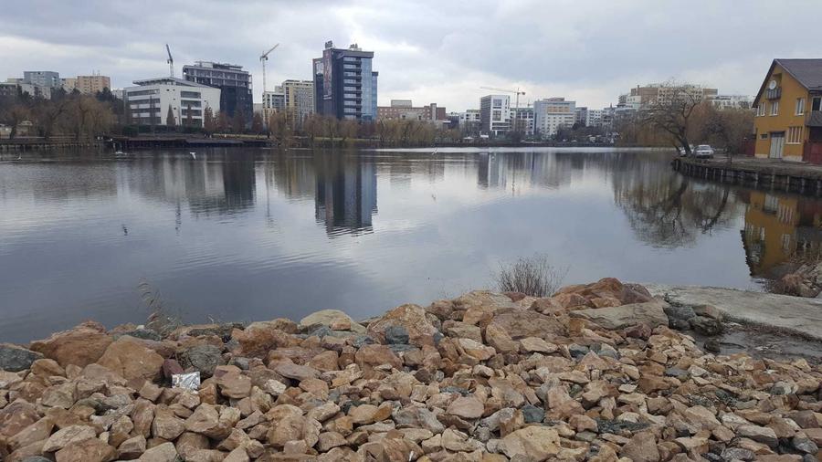 Garsonieră semidecomandată în Între Lacuri