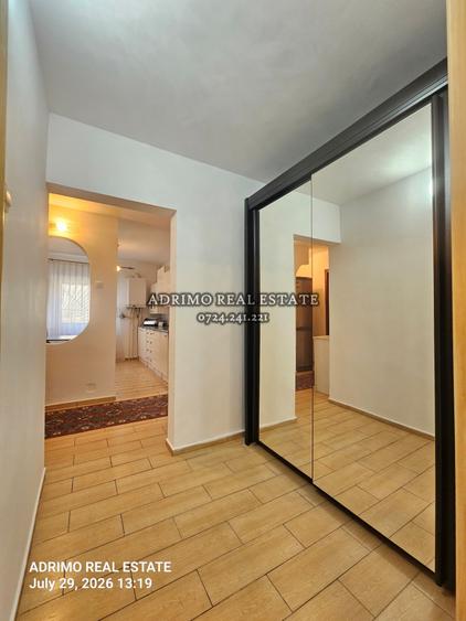 Apartament cu 3 camere decomandat în Inel I