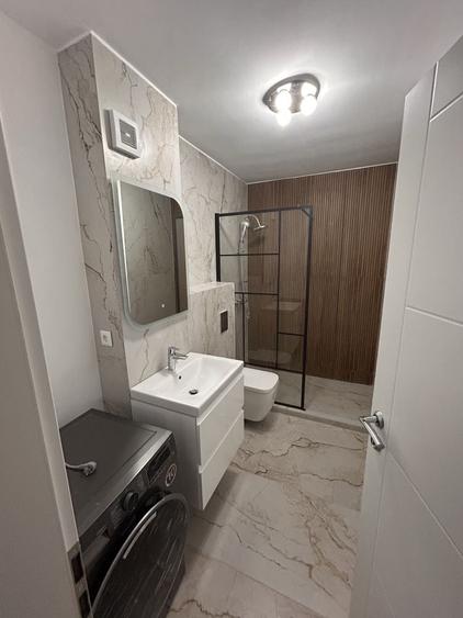 Apartament cu 2 camere decomandat în Dezmir