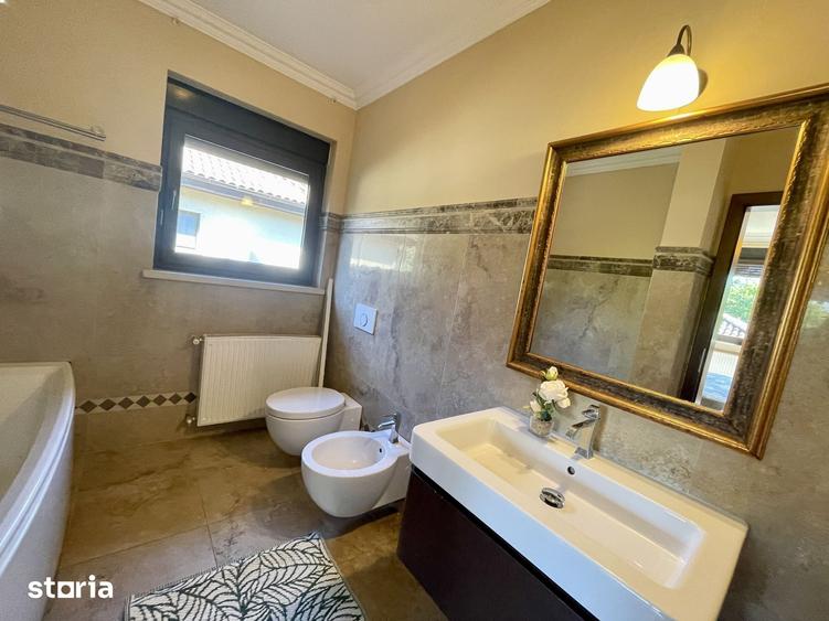 Casă cu 4 camere cu Teren 585 Mp în Corbeanca