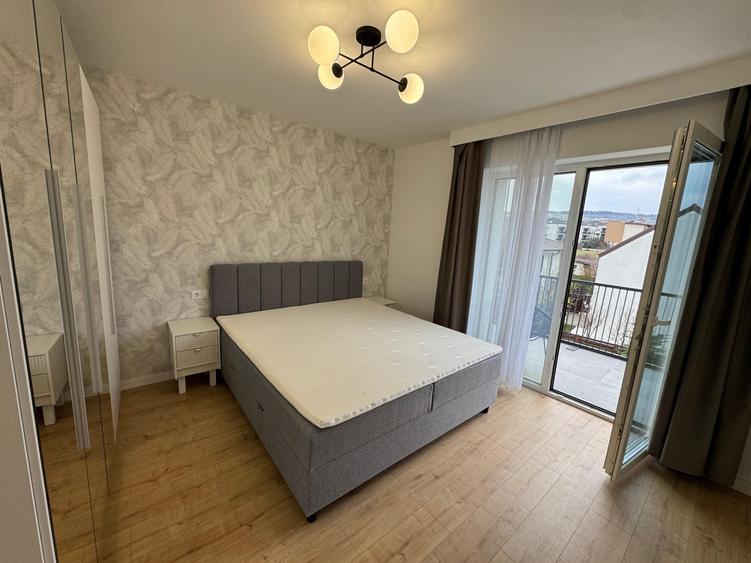Apartament cu 3 camere, cartier Europa, la prima inchiriere! - 2