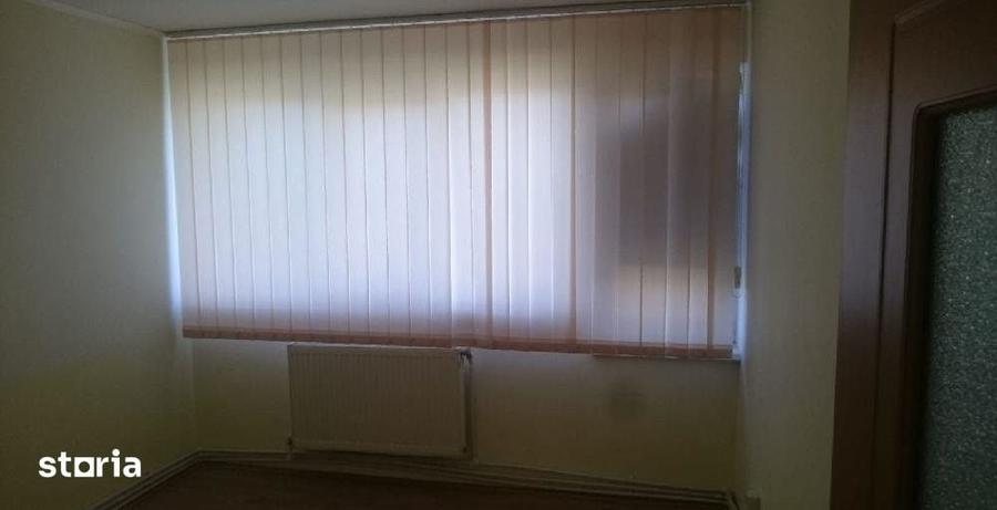 - Apartament 2 camere confort 1 zona Garii, etaj 4 cu pod. - 3