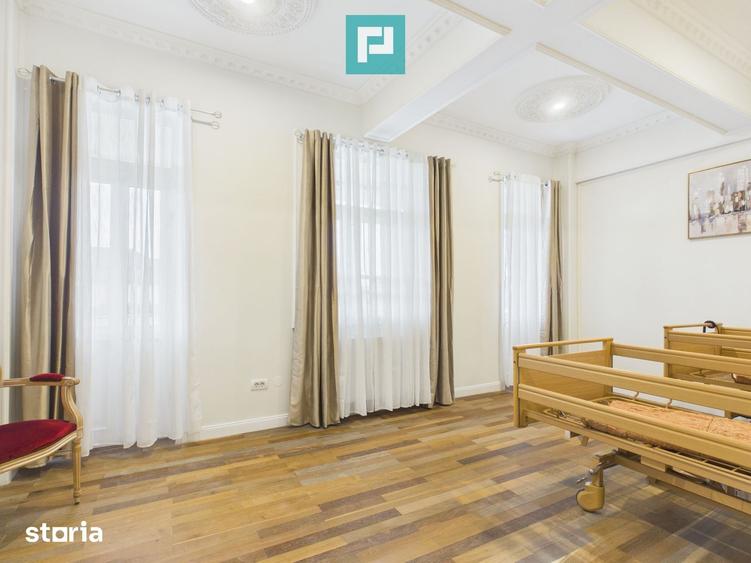 Casă cu Teren 4850 Mp în Central