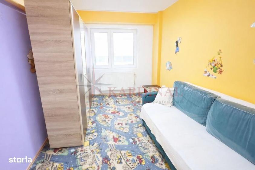 Apartament cu 3 camere decomandat, mobilat în Astra