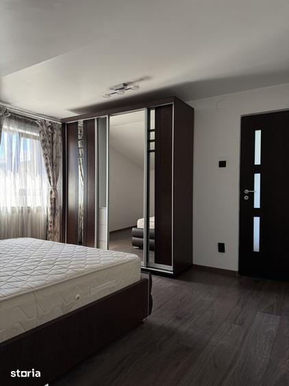 Casă cu 4 camere cu Teren 242 Mp în Central