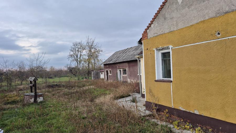 Casă cu 4 camere în Central