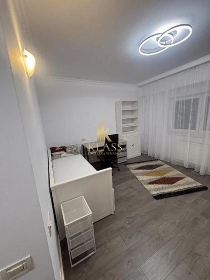 Apartament cu 3 camere decomandat, mobilat în Grozăvești