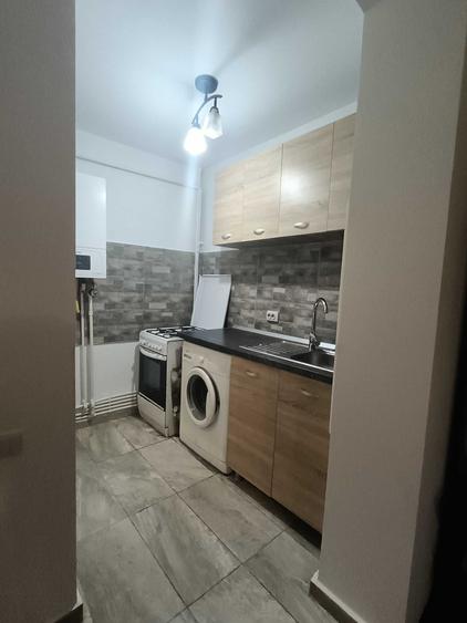 Garsonieră semidecomandată în Barieră