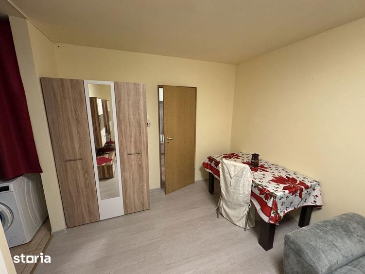 Chirie apartament 2 camere , mobilat si utilat , Carpati 1 - 3