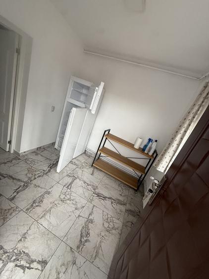 Casă cu 4 camere cu Teren 40 Mp în Central