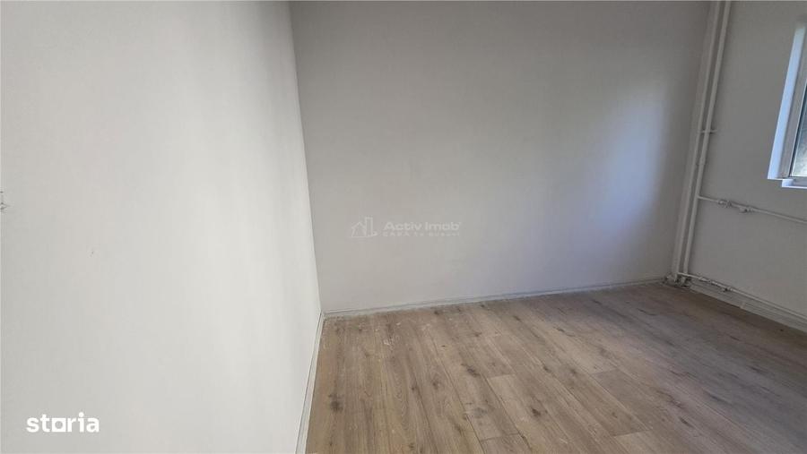Apartament 4 decomandat, parter - Valea Rosie - 1