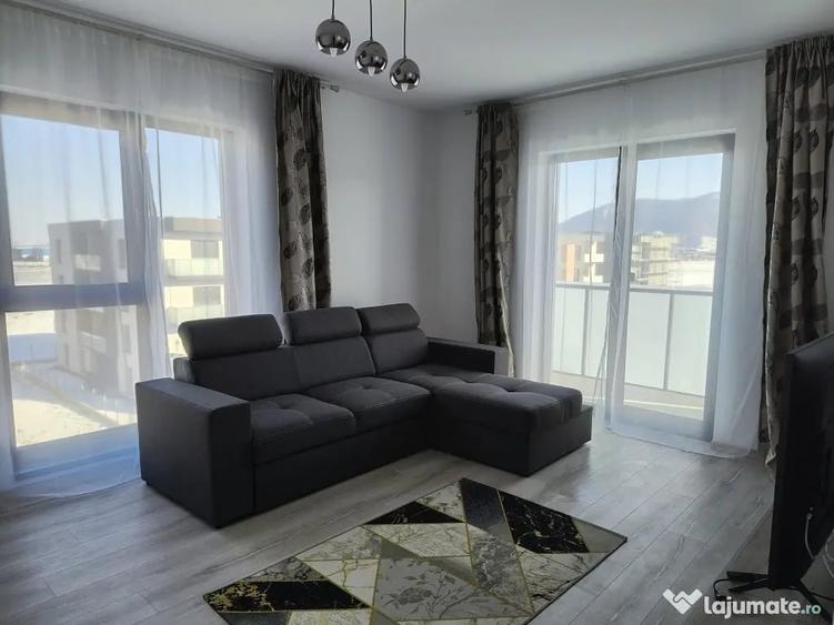 Apartament cu 2 camere decomandat în Cristian