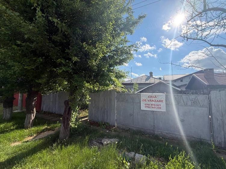 Casă cu 3 camere cu Teren 501 Mp în Pasărea