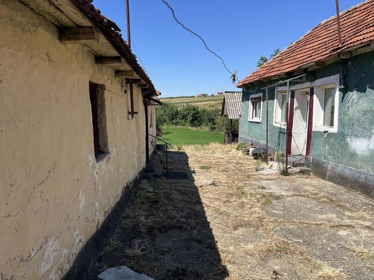 Casă cu 4 camere în Betfia