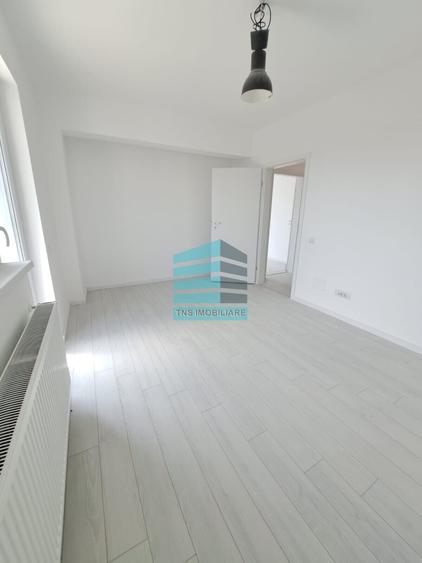 Apartament cu 3 camere în Titan