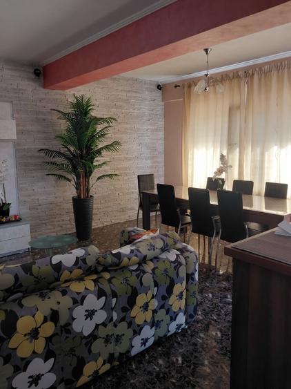 Apartament cu 3 camere în Tomis Nord
