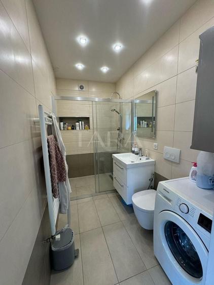 Apartament cu 2 camere semidecomandat în Ultracentral