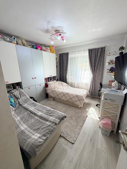 Apartament cu 3 camere în Tolstoi