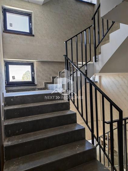 Apartament cu 2 camere decomandat în Universitate