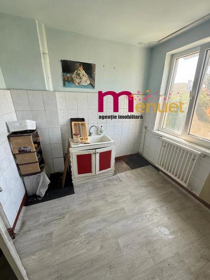 Apartament cu 2 camere nedecomandat în Central
