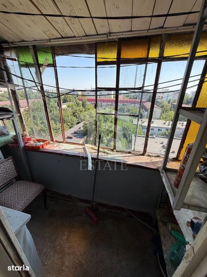 Apartament cu 2 camere decomandat în Berceni
